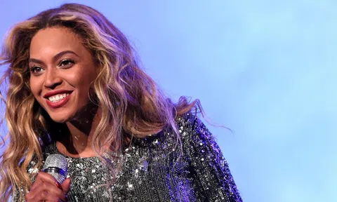 “Ong chúa” Beyonce hát giao thừa thù lao gần 570 tỉ đồng