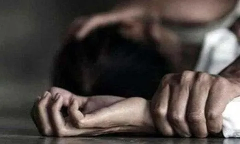 Dọa giết bạn gái quen qua mạng để hiếp dâm rồi cắt đứt liên lạc