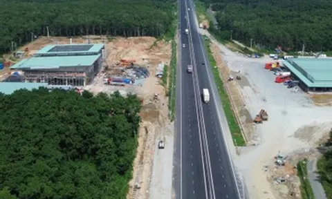 Trạm dừng nghỉ cao tốc: Nhiều ưu đãi, chất lượng phục vụ chưa tương xứng