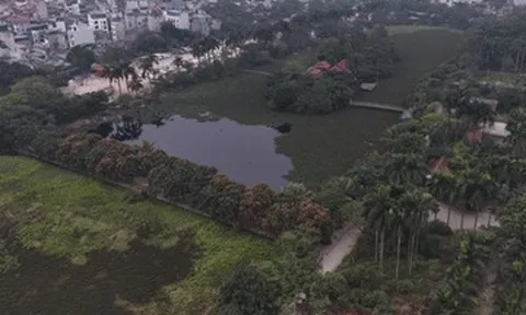 Công viên 15ha bỏ hoang giữa Hà Nội, xuất hiện bãi xe không phép