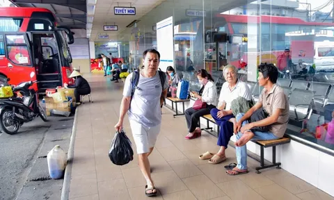 Nhà xe TP.HCM về Quảng Ngãi tăng vé xe Tết tới 280%, bất chấp quy định