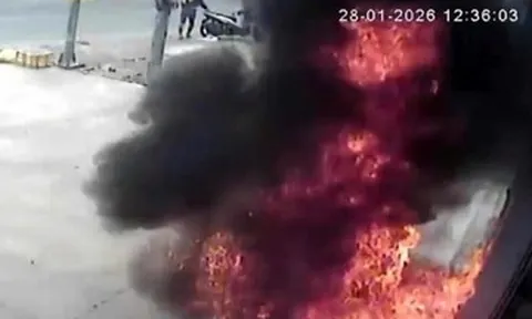 Bắt tạm giam kẻ ném 'bom xăng' vào nhà người phụ nữ ở TP Cần Thơ