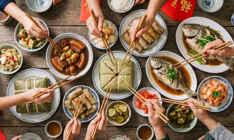 Ngộ độc thực phẩm ngày Tết vì đâu và cách nhận biết sớm