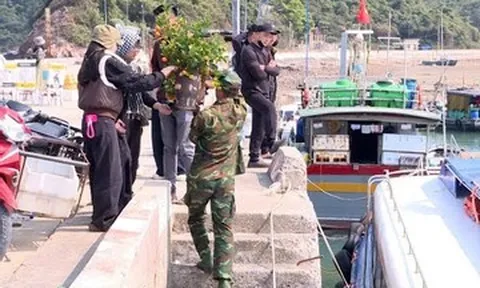 Đón năm mới bình yên ở nơi chỉ có hơn chục nóc nhà, không pháo hoa, chợ Tết