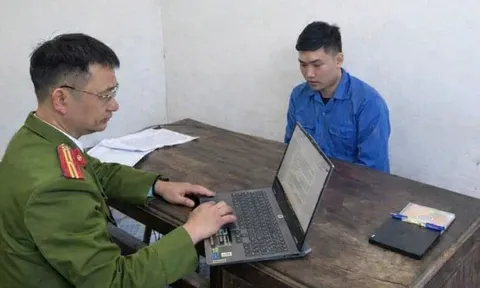 "Nướng" hơn 5 tỷ đồng vào "trò đỏ đen", người đàn ông bị khởi tố