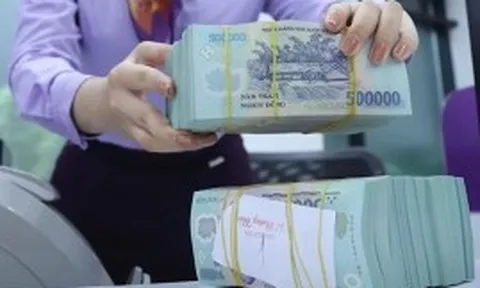 Cần tiền đánh bạc, nhân viên bảo trì cây ATM liều mạng lừa đảo ngân hàng