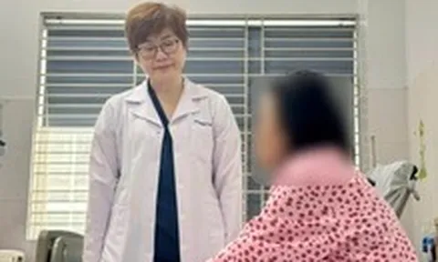 Nghe ‘thầy lang’ đắp lá chữa ngứa, phải nhập viện vì nhiễm trùng nặng