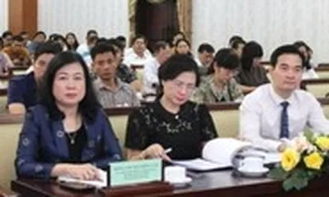 TP.HCM: Chặn thực phẩm bẩn, siết chất lượng thức ăn đường phố