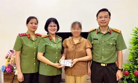 Trung tá công an bất ngờ nhận được 100 triệu đồng chuyển khoản nhầm