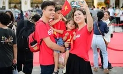 Đã mua bảo hiểm y tế, được cấp thẻ miễn phí có nhận tiền hoàn lại?
