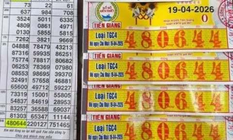 Chiều 20-4, nhiều khách hàng trúng 2 giải độc đắc xổ số miền Nam