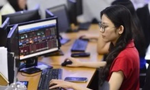 VN-Index tăng mạnh nhất châu Á, nhưng vẫn 'đỏ lòng' dù bật hơn 22 điểm
