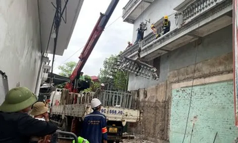 Cưỡng chế thi hành án tại nơi xảy ra vụ xịt nước vào thợ làm việc trên cao ở Hà Nội