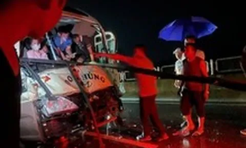 15 người bị thương trong vụ tai nạn liên hoàn trên cao tốc Tuyên Quang - Phú Thọ