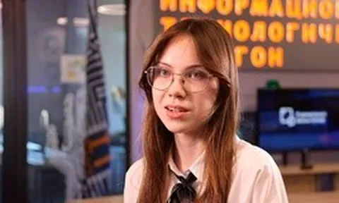 Nữ sinh đầu tiên trong lịch sử nước Nga đạt điểm tuyệt đối 500/500 tại kỳ thi quốc gia