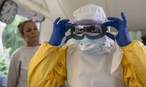Dịch Ebola ở Congo ít nhất 930 người tử vong, trong đó có 36 nhân viên y tế