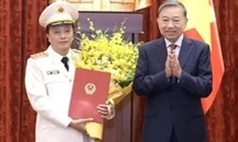 Thứ trưởng Bộ Công an Đặng Hồng Đức được thăng hàm Thượng tướng