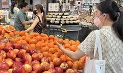 Trái cây Úc, New Zealand vào mùa 'rầm rộ'  tại TP.HCM