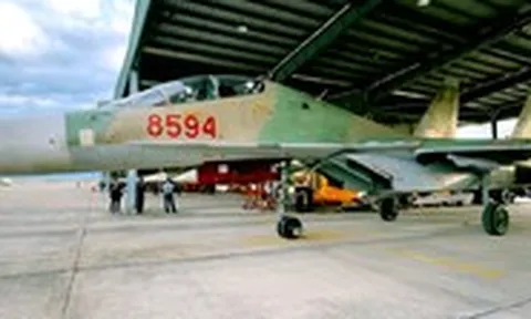 Trực thăng, tiêm kích diễn tập bắn, ném bom đạn thật ở Gia Lai