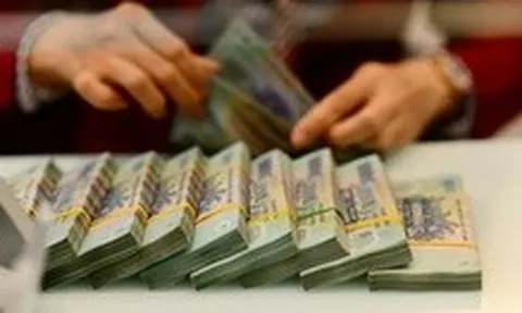 Lợi nhuận doanh nghiệp trên sàn tăng gần 50%, nhóm nào đang kéo cả thị trường?