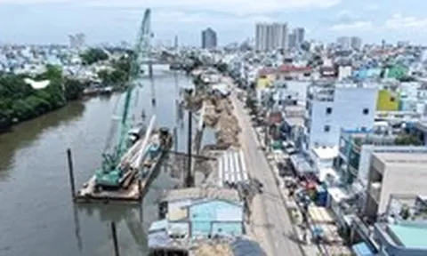 Sớm có mặt bằng, bờ bắc kênh Đôi ‘thay da đổi thịt’ sau 1 năm khởi công