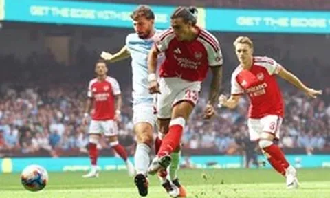 Vùi dập Man City 3-0, Arsenal đoạt chiếc cúp mở màn mùa giải mới