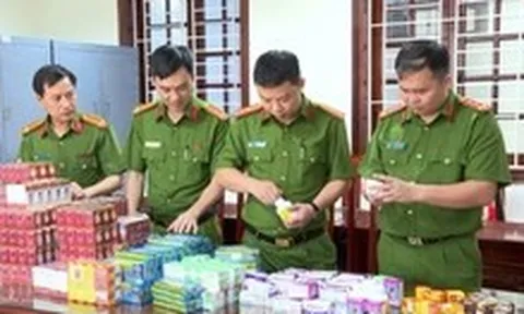 Tin tức sáng 18-8: Ủy ban Thường vụ Quốc hội cho ý kiến dự án Bộ luật Hình sự sửa đổi