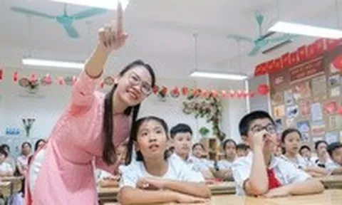 Đề xuất nghỉ Quốc khánh thêm 2 ngày: Người mong được bên con, người lo nghỉ quá nhiều