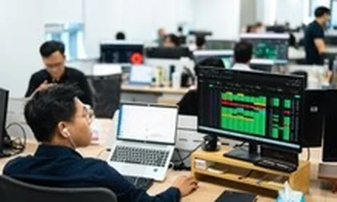 Tăng trần sau tin bán vốn, TCB còn cách mục tiêu của Chủ tịch Hồ Hùng Anh bao xa?