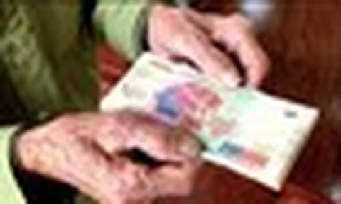 Từ 5/10/2026: Người từ đủ 60 đến dưới 75 tuổi được hưởng 810.000 đồng/tháng nếu thuộc trường hợp này