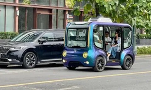 Xe buýt tự hành Việt Nam sắp chạy thử ở Hà Nội: To cỡ VinFast VF 3, chở tối đa 5 người