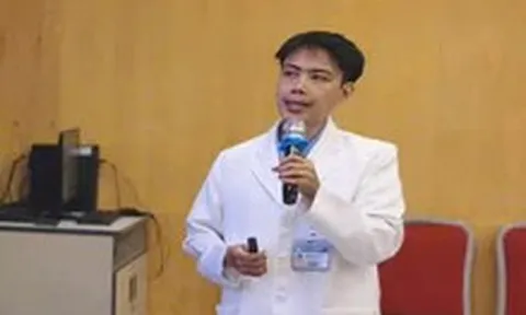 Bác sĩ cảnh báo việc trẻ tự gây thương tích, hủy hoại bản thân