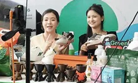 Hộ kinh doanh kiến nghị miễn xuất hóa đơn khi bán hàng trên sàn, Cục Thuế trả lời sao?