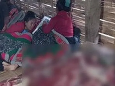 Người cha trẻ giữa đêm đâm chết hai con ruột