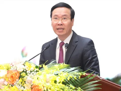 Khuyến khích cán bộ từ chức khi có khuyết điểm