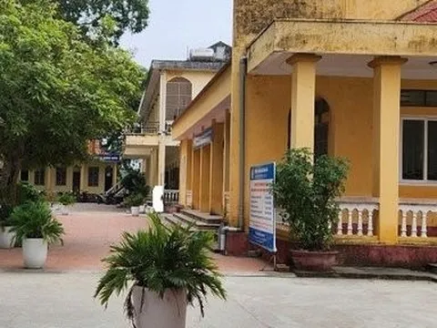 Thanh Hóa: Nghi vấn nữ phó Phòng Đào tạo trường nghề "lộ ảnh nóng"