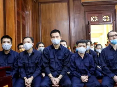 Đang tuyên án vụ Nguyễn Thái Luyện và đồng phạm lừa đảo