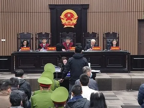 Đại án AIC: Đề nghị thay đổi tội danh nhận hối lộ của Phan Huy Anh Vũ