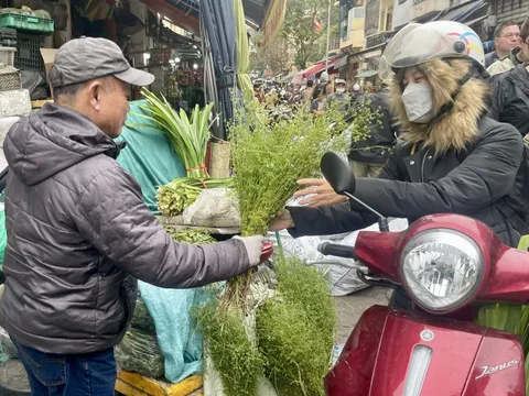 Hương mùi già về phố, báo hiệu Tết rất gần