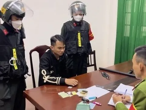 Huế: Tổ công tác 1311 tuần tra bắt nhiều đối tượng tàng trữ ma tuý