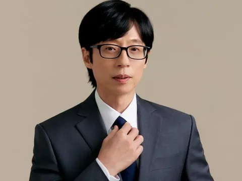 "MC quốc dân" được khen vì hồ sơ thuế 34 năm hoàn hảo