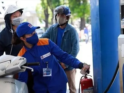 Thuế bảo vệ môi trường xăng, dầu giảm từ 600-2.000 đồng/lít từ 1/1/2023