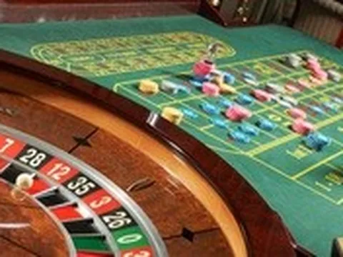 Tiền rót vào công nghiệp cờ bạc ở Nga tăng 1,5 lần trong năm 2022