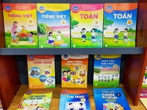 Bộ GD&ĐT đã "giúp" NXB Giáo dục Việt Nam bán sách bài tập thế nào?