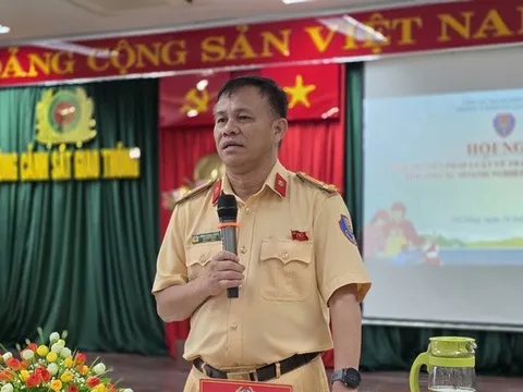 Đà Nẵng đối thoại, tăng cường kiểm tra xử lý xe chở khách vi phạm