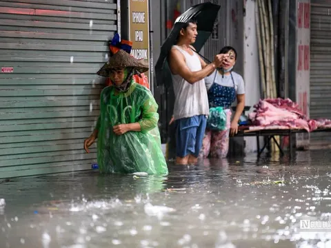 Thủ tướng chỉ đạo khẩn trương khắc phục hậu quả bão số 5, bảo đảm đời sống nhân dân