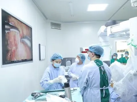 Chuyên gia nêu cách điều trị ít xâm lấn trong ung thư dạ dày