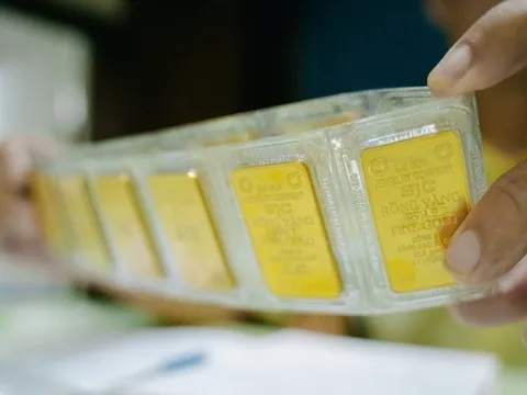 Cách nào tháo nút thắt cho thị trường vàng?