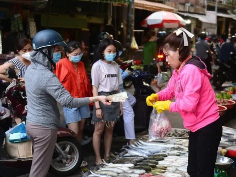 'Đại dương xanh' của chợ truyền thống