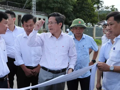 CLIP: Lãnh đạo Đà Nẵng kiểm tra, chỉ đạo "nóng" về dự án hơn 1.000 tỉ đồng